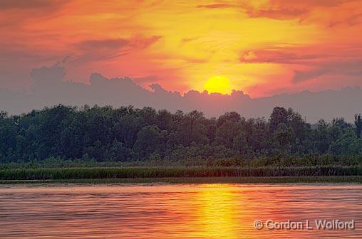 Rideau Canal Sunset_10667-8.jpg - Photographed along the Rideau Canal Waterway at Kilmarnock, Ontario, Canada.